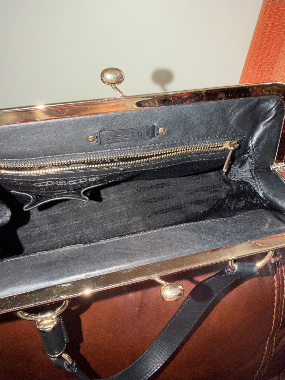 ‼️Vintage Authentic Celine Black Leather Kisslock Shoulder Bag - Picture 9 of 14